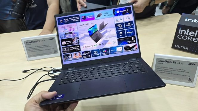 
					Tampilan Leptop Acer TravelMate P6 14 AI. Laptop ultraportable berbobot kurang dari 1 kg yang dilengkapi dengan prosesor Intel Core Ultra dan fitur AI canggih.