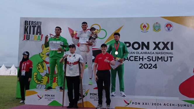 
					Rio Maholtra, pelari asal Sumatera Selatan, berhasil meraih medali emas di nomor 110 meter gawang putra pada Pekan Olahraga Nasional (PON) Aceh-Sumut 2024.