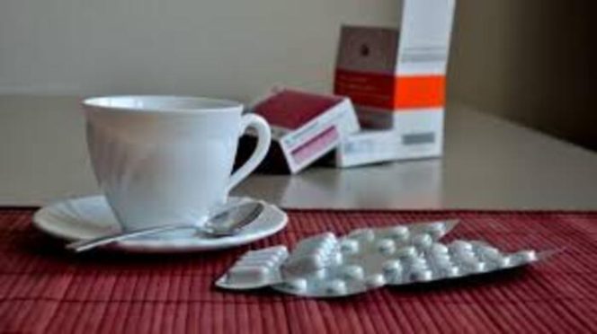 
					Hati-Hati Loh, Ini Bahayanya Langsung Ngopi Setelah Minum Obat: Risiko Kesehatan yang Perlu Diwaspadai