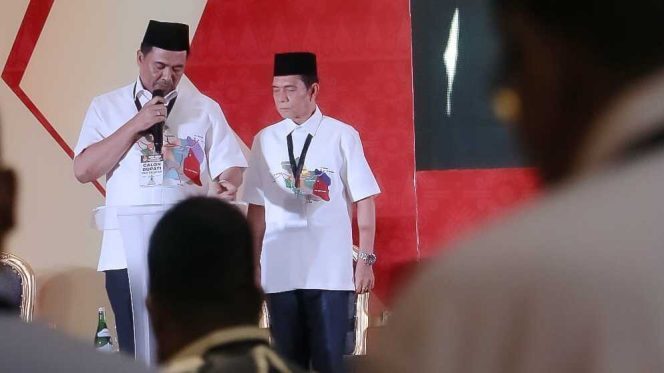
					Pasangan Abusama-Misnadi Tampil Tenang di Panggung Debat, Tegaskan Komitmen untuk OKU Selatan
