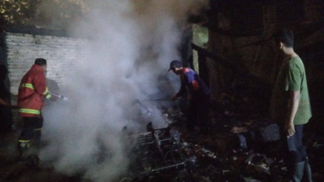 
					Bupati OKU Selatan H. Popo Ali Martopo Turut Berduka atas Musibah Kebakaran di Desa Suka Bumi