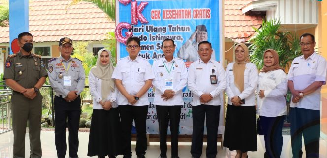 
					Wakil Bupati OKU Selatan H. Misnadi Ikut Program Pemeriksaan Kesehatan Gratis Puskes Muaradua