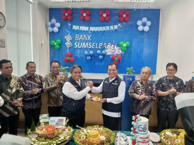 
					Suasana Perayaan Hari Ulang Tahun (HUT) ke-68 Bank Sumsel Babel Cabang Muaradua, Kamis (06/11/2025)