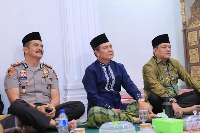 
					Wabup OKU Selatan Hadiri Peringatan Isra’ Mi’raj di Sindang Danau, Ajak Warga Perkuat Iman dan Persaudaraan