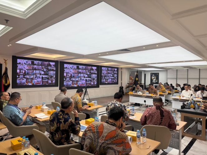 
					Putus Mata Rantai Tengkulak, Polri Fasilitasi KUR dan Penyerapan Bulog untuk Petani Jagung